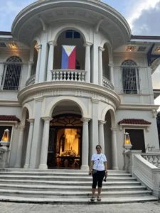 me at the foot of molo mansion me at the foot of molo mansion